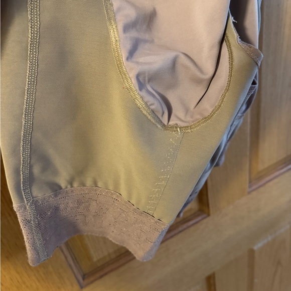 Faja - Picture 4 of 4